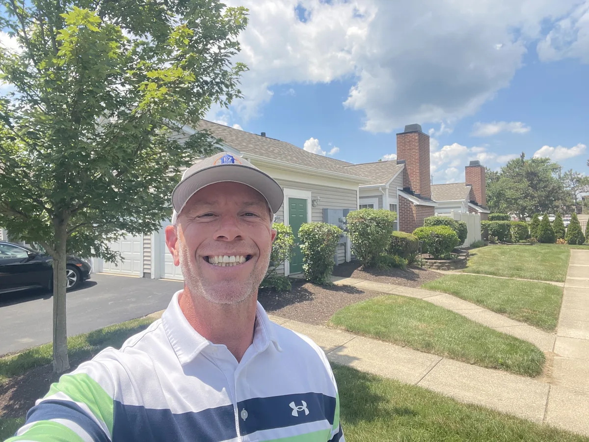 Mike Wall at closing with a tired landlord seller in Kettering Ohio